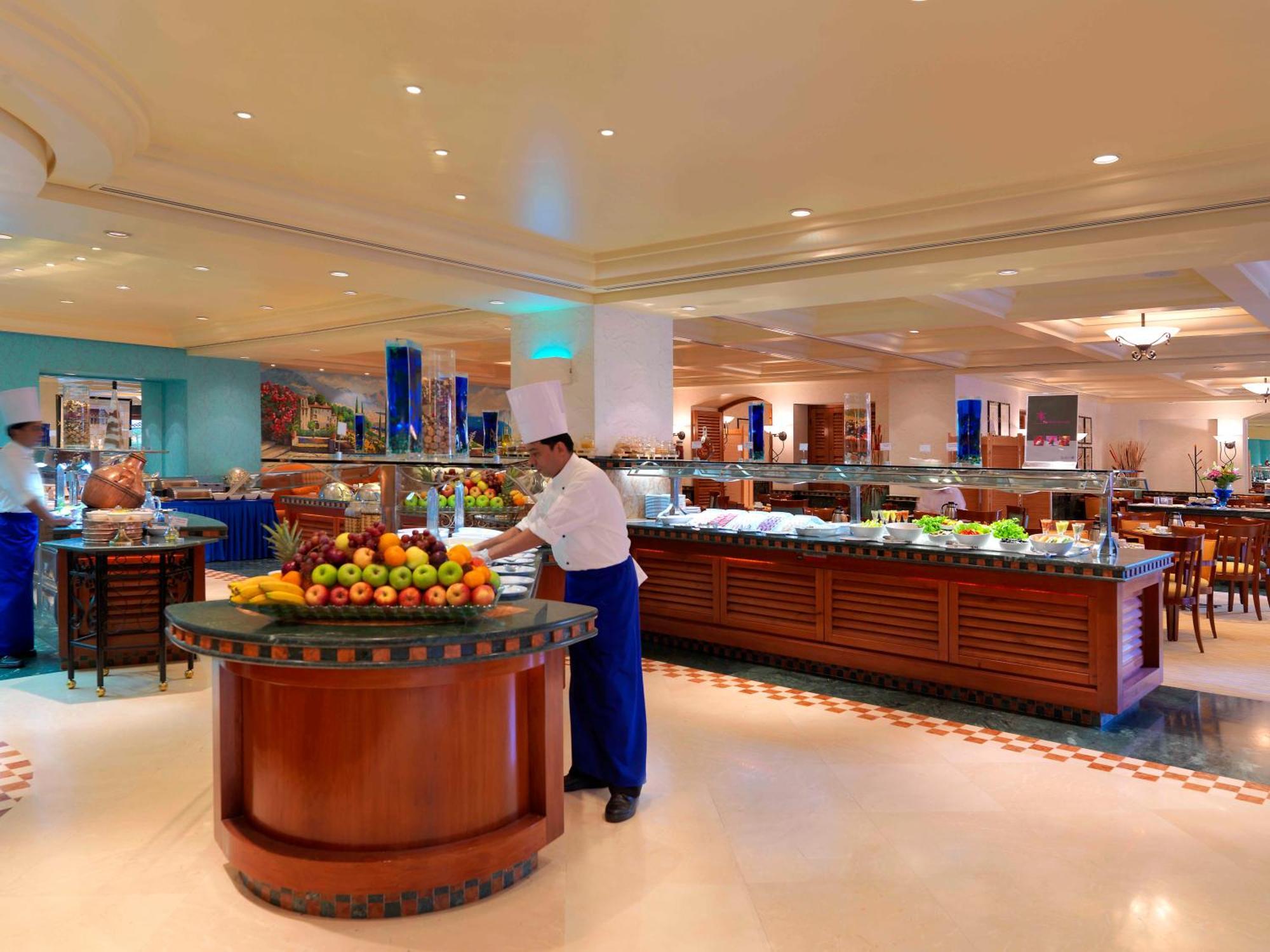 Radisson Blu Hotel, Riyadh Restaurant billede